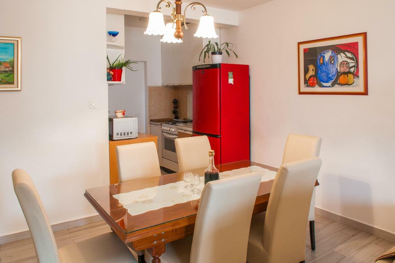 Apartment Mira Split Bagian luar foto